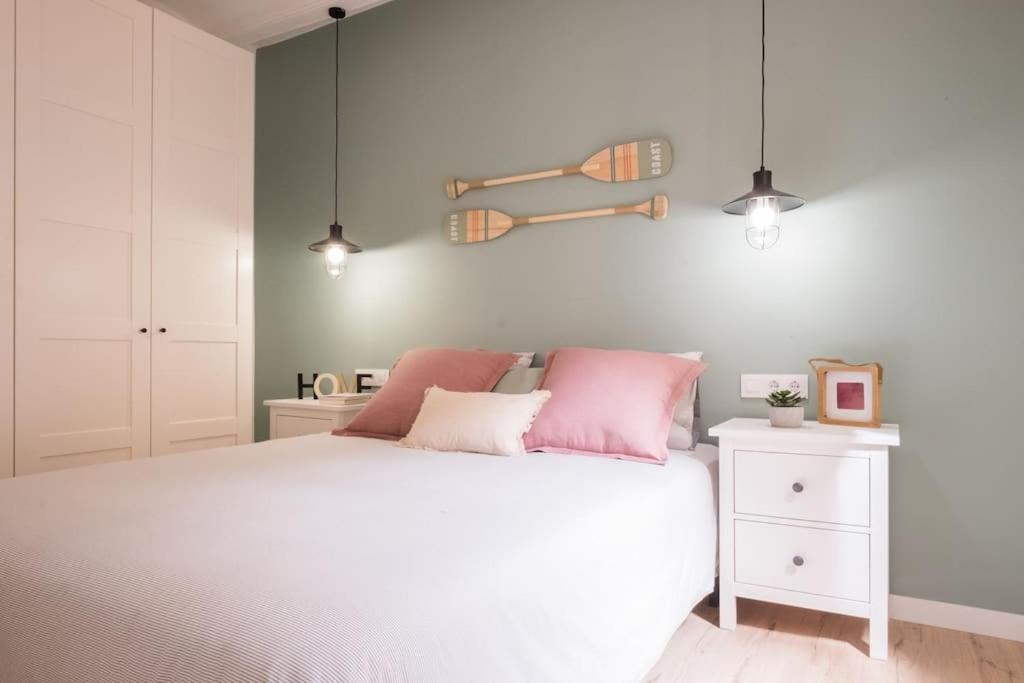 Excellent New By The Appartement Barcelone